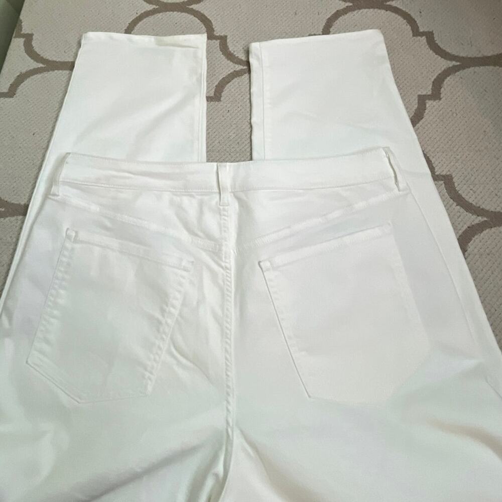 Old Navy high rise wow loose white calla lily jeans, size 20 - Picture 11 of 11